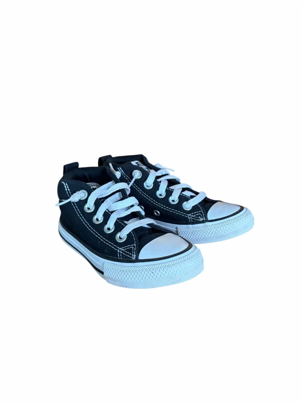 Converse Kids Chuck Taylor Black and White All Star Street Sneakers. Mid-Top.